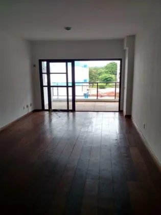 Apartamento para aluguel em Comercial